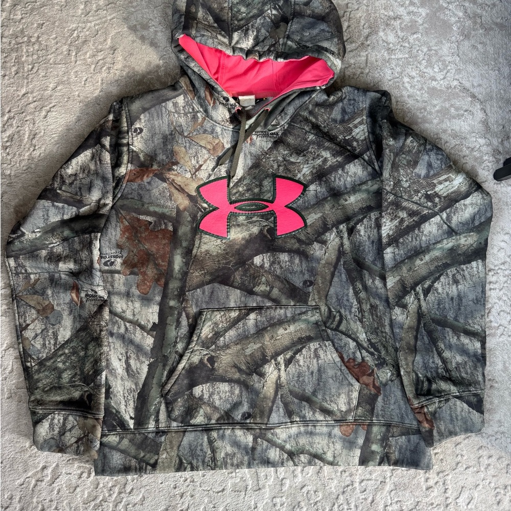 LG UnderArmour Camouflage Hoodie